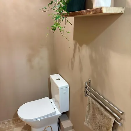 Authentic Provençal Apartamento